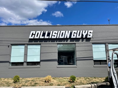COLLISION GUYS CHANNEL LETTER SIGN